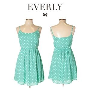 Everly / Short Mint Green Polka Dress - Sz: Large